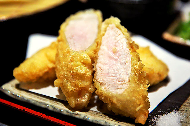 讃岐つけ麺-鶏ささみ天2.jpg